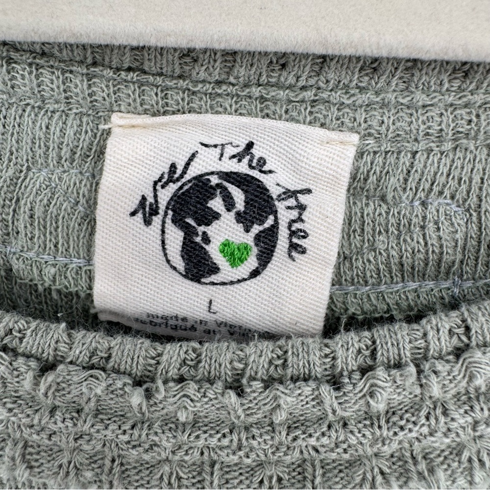 We The Free Sage Green Scoop Neck Lightweight Sweater - Picture 5 of 8